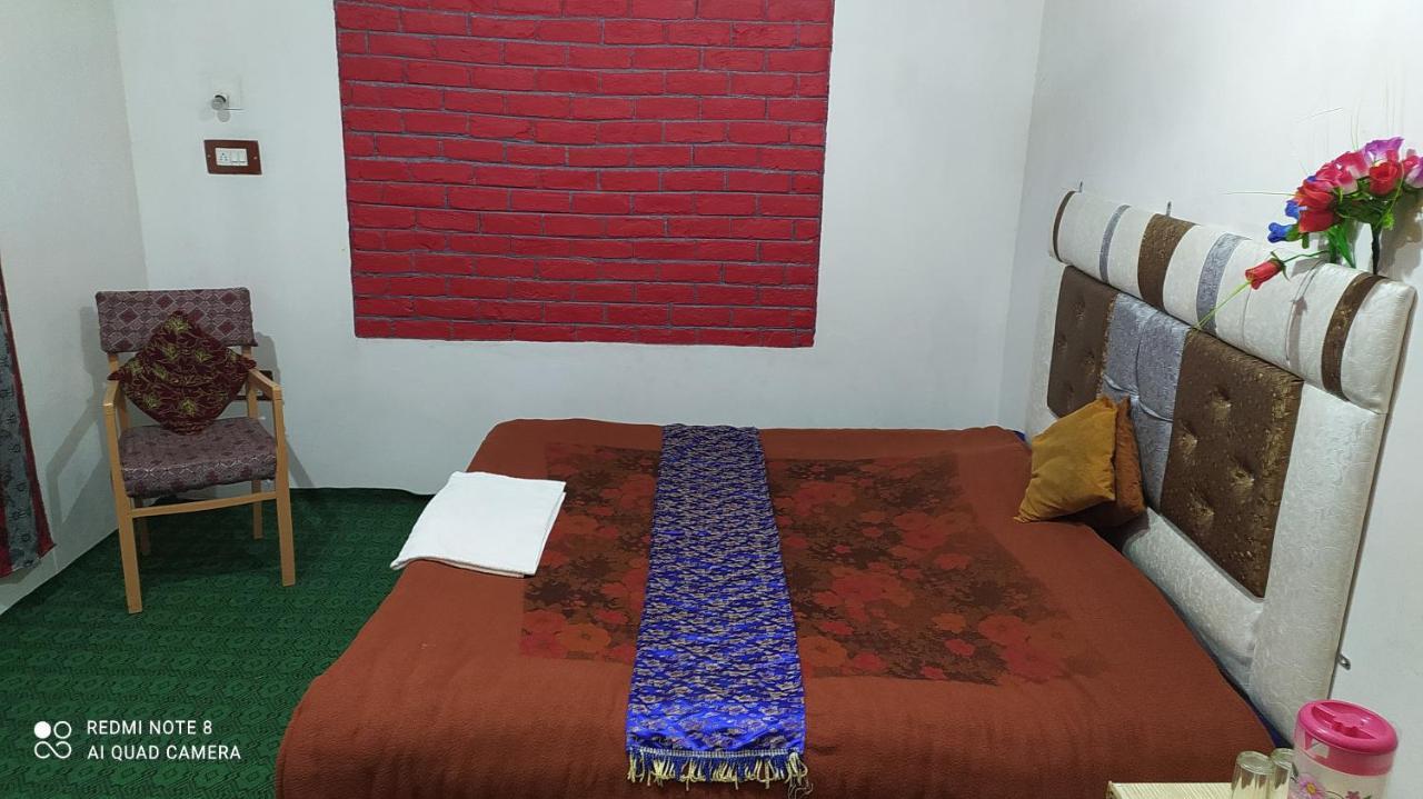 Hotel New Heaven Canal Srīnagar المظهر الخارجي الصورة