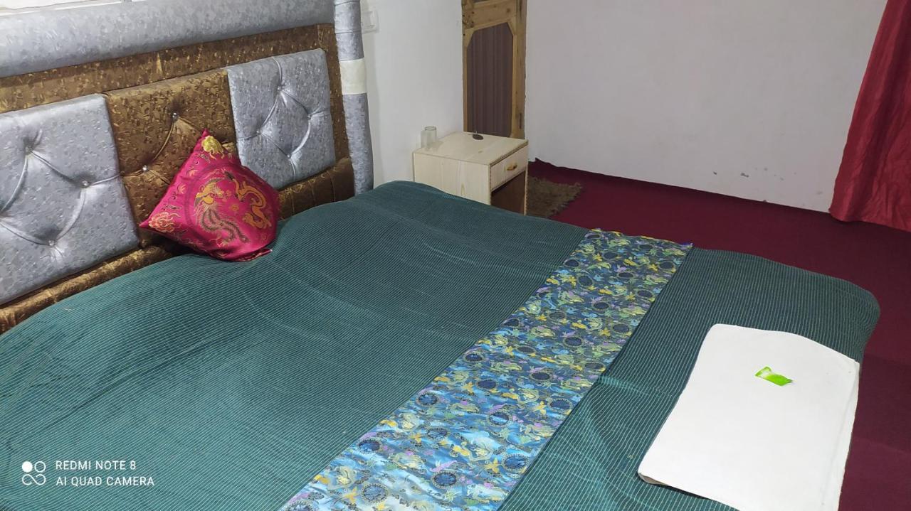 Hotel New Heaven Canal Srīnagar المظهر الخارجي الصورة