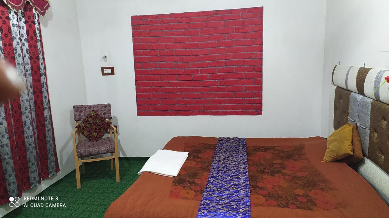 Hotel New Heaven Canal Srīnagar المظهر الخارجي الصورة