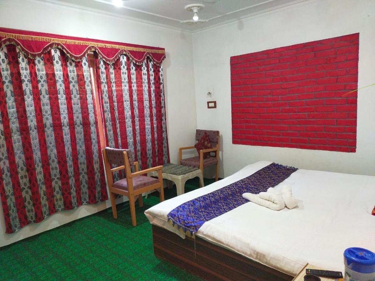 Hotel New Heaven Canal Srīnagar المظهر الخارجي الصورة