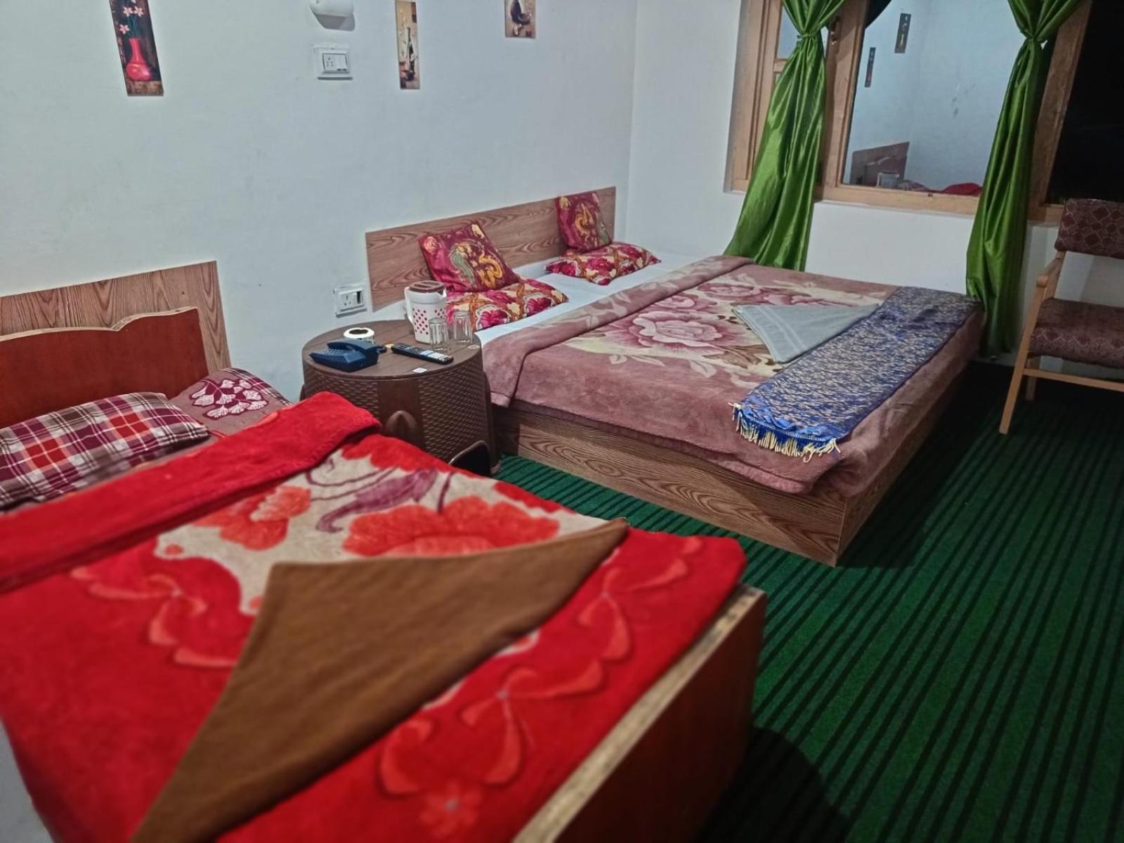 Hotel New Heaven Canal Srīnagar المظهر الخارجي الصورة
