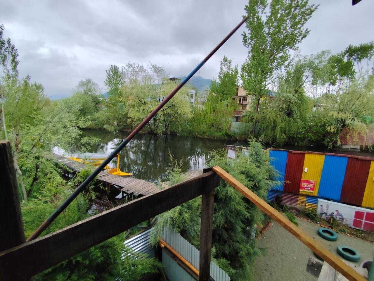 Hotel New Heaven Canal Srīnagar المظهر الخارجي الصورة