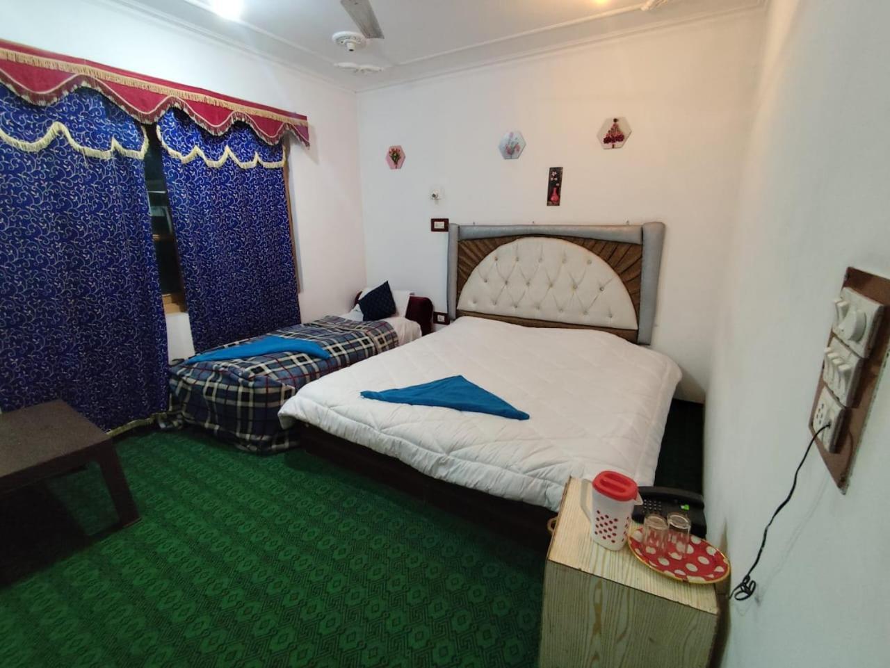 Hotel New Heaven Canal Srīnagar المظهر الخارجي الصورة